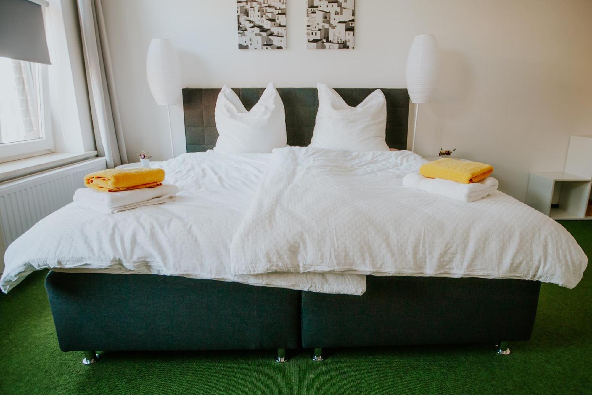 Traumhaftes Apartment Am Dom Mit Grosser Dachterrasse Zwickau Dış mekan fotoğraf
